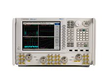 N5242A - Keysight (Agilent) Network Analyzer