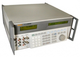 5520A - Fluke Calibrator