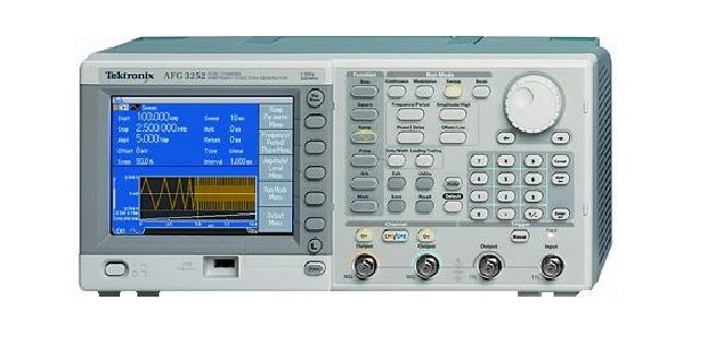 AFG3252 - Tektronix Function Generator