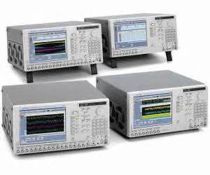 AWG5002 - Tektronix Waveform Generator