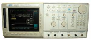 AWG710 - Tektronix Waveform Generator