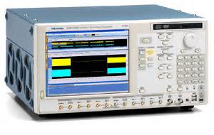 AWG7102 - Tektronix Waveform Generator - Click Image to Close