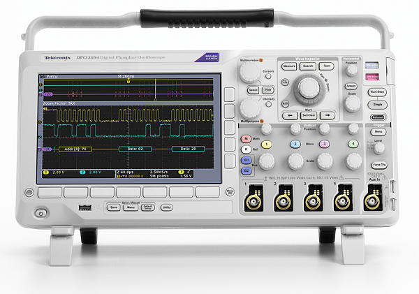 DPO3012 - Tektronix Oscilloscope