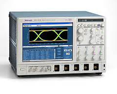 DSA71254B - Tektronix Oscilloscope - Click Image to Close