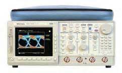TDS794D - Tektronix Oscilloscope